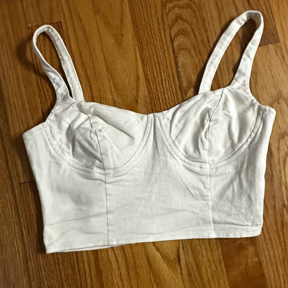 ASTR The Label- White Women's Intimate Bralette size medium- in good condition